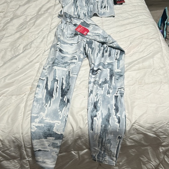 DSG workout set - Picture 2 of 6